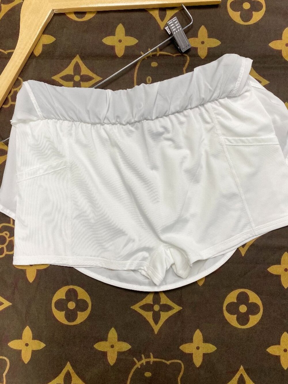 Alo Yoga Match Point Tennis Mini Skirt🎾Effortlessly Chic🥁Built-In Shorts - Picture 5 of 8